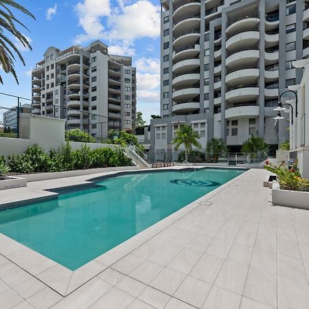 The Oasis Apartments Бризбейн Екстериор снимка