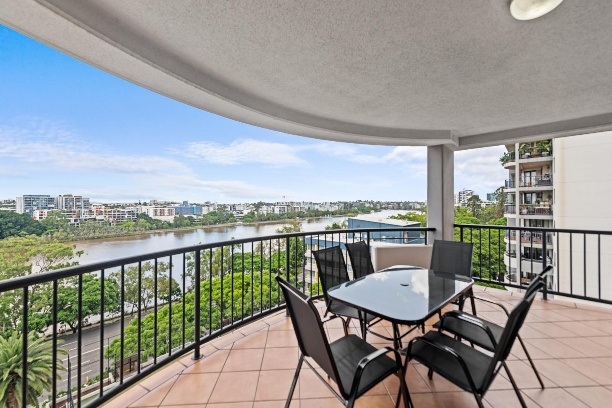 The Oasis Apartments Бризбейн Екстериор снимка