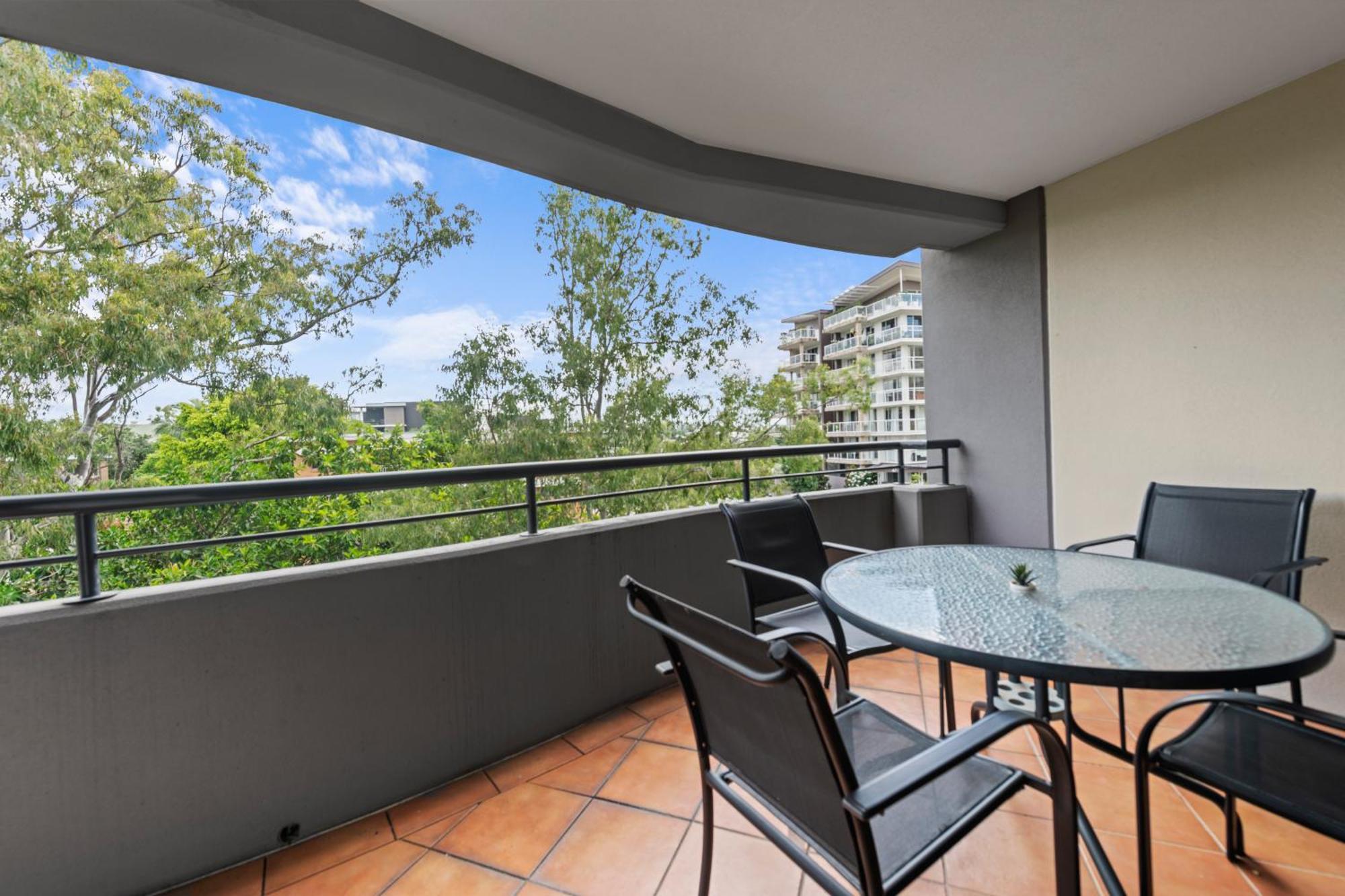 The Oasis Apartments Бризбейн Екстериор снимка